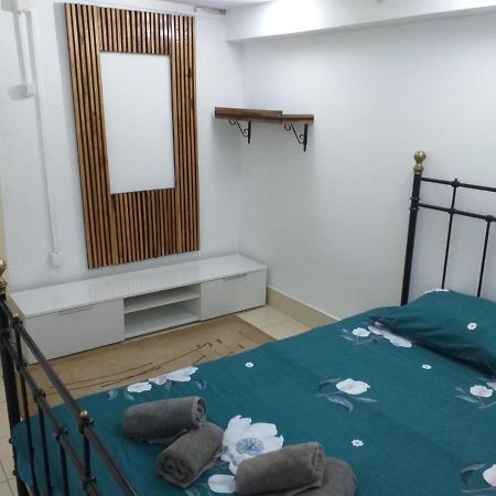 Kosa Apartment Bezanija Bagian luar foto