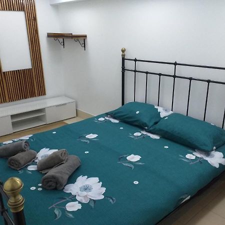 Kosa Apartment Bezanija Bagian luar foto